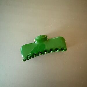 Undo Hairware 4” claw clip